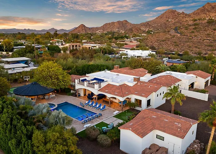 Paradise Valley Manor Pool, Spa, Pickleball, Views *